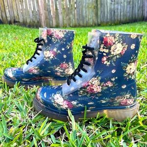 Qupid Jelly Blue Floral Rainboots
